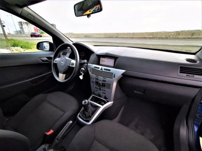 Opel Astra 1.9 CDTI